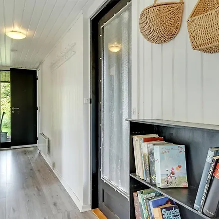 Avia - 500m From The Sea By Interhome Feriehus Løkken